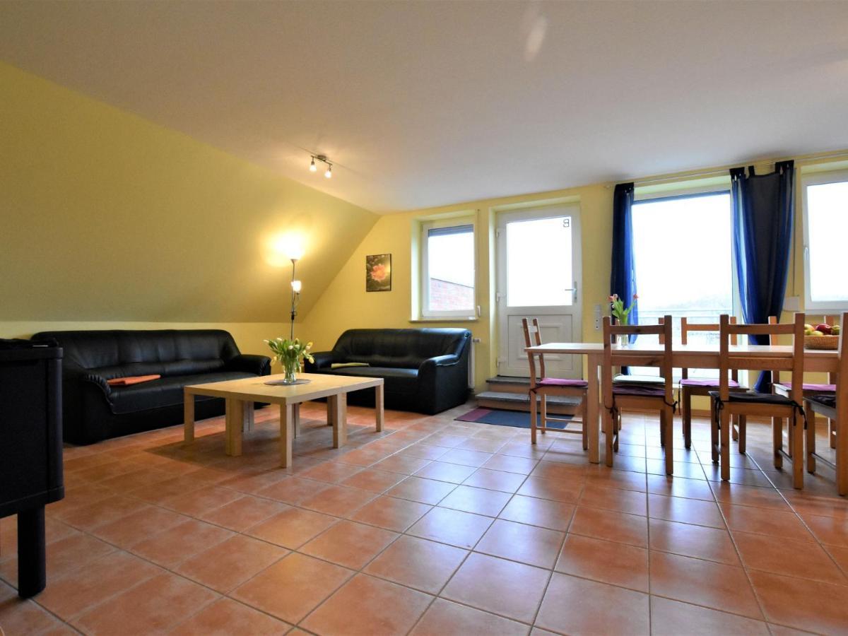 Cozy 5-bedroom Holiday Home in Zierow with Garden Pokój zdjęcie