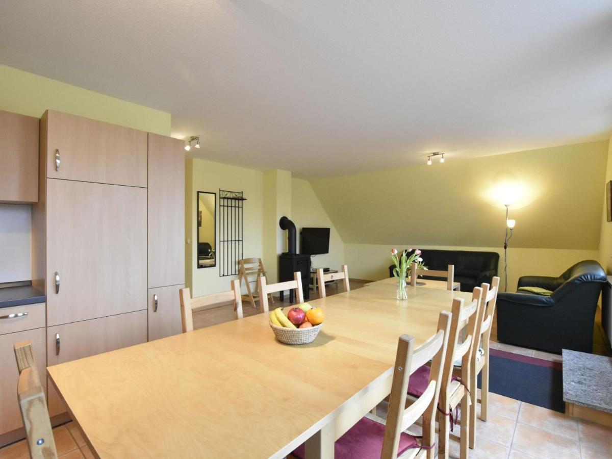 Cozy 5-bedroom Holiday Home in Zierow with Garden Zewnętrze zdjęcie